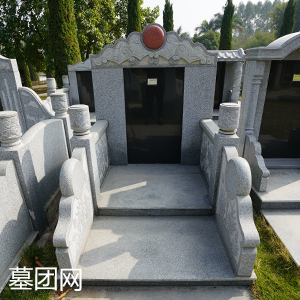 双福豪华碑